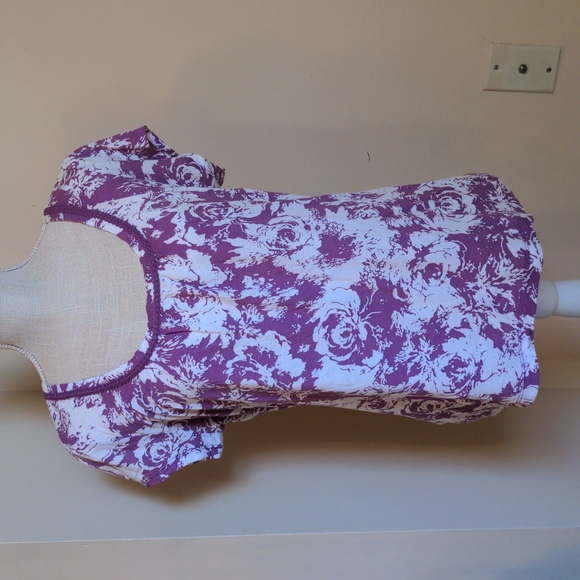 Flowered Blouse - Picture 1 of 6